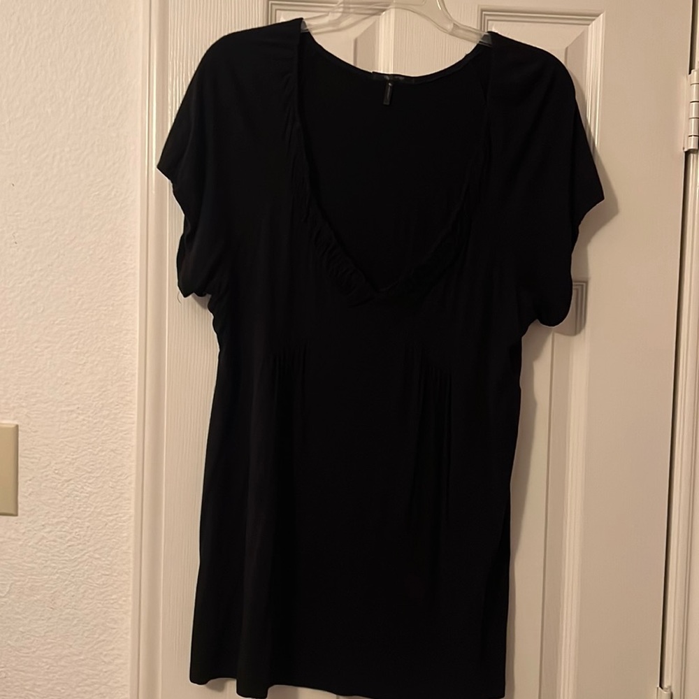 XL black. Low front drop. Daisy Fuentes